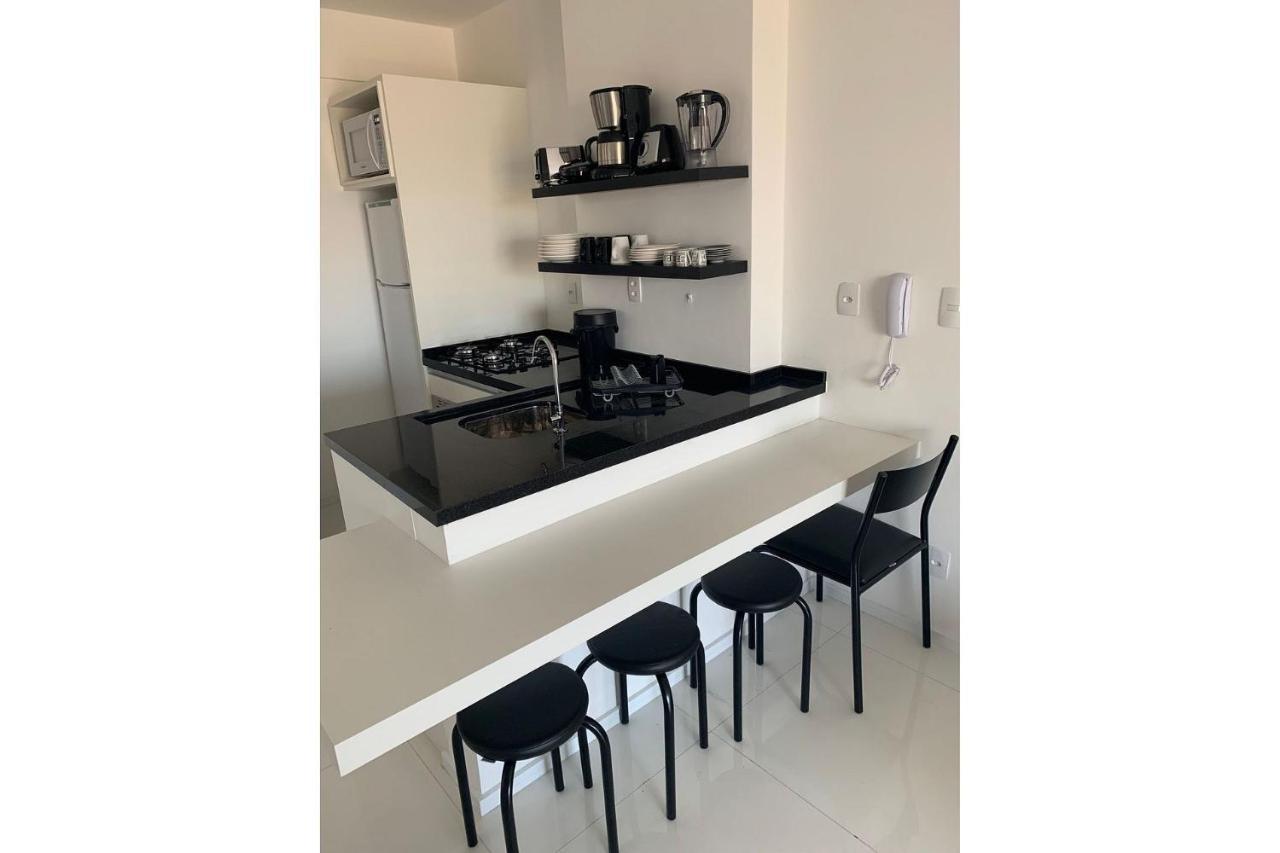 Apartamento Com Vista Do Mar Em Residencial Com Piscina Florianópolis Екстериор снимка