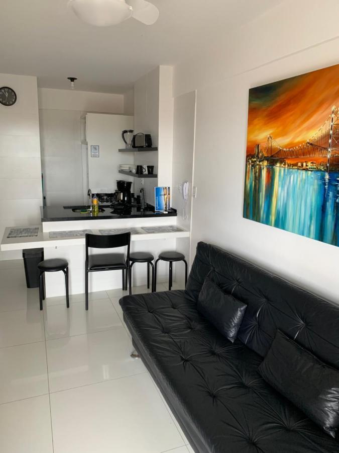 Apartamento Com Vista Do Mar Em Residencial Com Piscina Florianópolis Екстериор снимка
